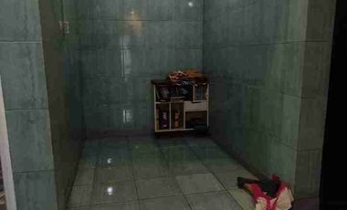 Di Jual Rumah murah 2 lt, tidak banjir dekat Mall Galaxy,di Masnaga Jakasampurna. Bekasi
