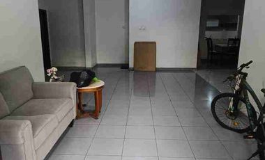 Di Jual Rumah murah 2 lt, tidak banjir dekat Mall Galaxy,di Masnaga Jakasampurna. Bekasi