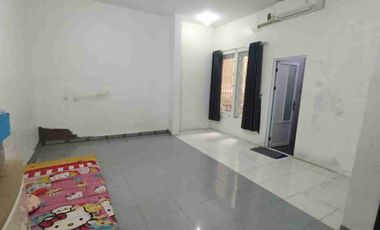 Di Jual Rumah murah 2 lt, tidak banjir dekat Mall Galaxy,di Masnaga Jakasampurna. Bekasi