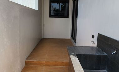 House and Lot with Pool in Angeles City (near Clark)