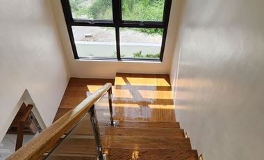 House and Lot with Pool in Angeles City (near Clark)