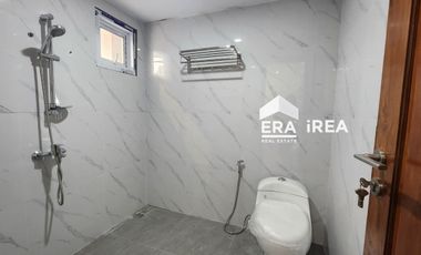 RUMAH BARU DIJUAL DI SOLO BARU DEKAT DENGAN DR OEN SOLO BARU DAN THE PARK MALL PAKUWON MALL