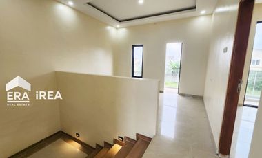 RUMAH BARU DIJUAL DI SOLO BARU DEKAT DENGAN DR OEN SOLO BARU DAN THE PARK MALL PAKUWON MALL