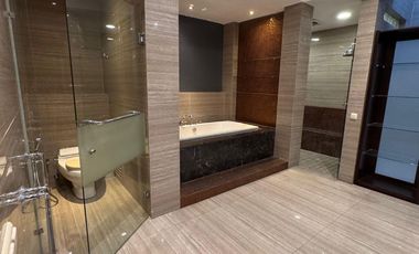 Hook Rumah Graha Family di Kawasan Elit With Perabot