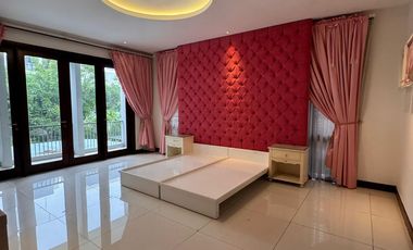 Hook Rumah Graha Family di Kawasan Elit With Perabot