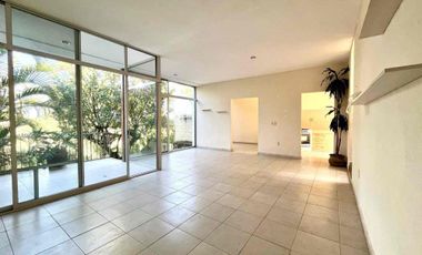 casa en renta en cuernavaca  Fracc Lomas del sol