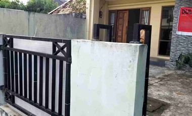 Dijual Murah Tanpa Perantara, Langsung dengan Pemilik, Tempat Kos Strategis di Jl. Bangau no.56 Palembang
