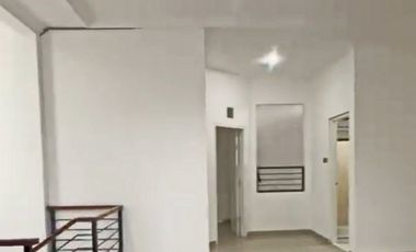 Disewakan Rumah Bagus Di Rawamangun Jakarta Timur