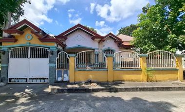 Old Bungalow House and Lot for Sale in Punta Verde Subd! near NLEX Angeles City Exit