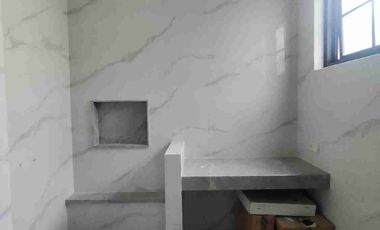 Rumah Baru 3Lantai Classic Modern, GRaha Family 4M-an