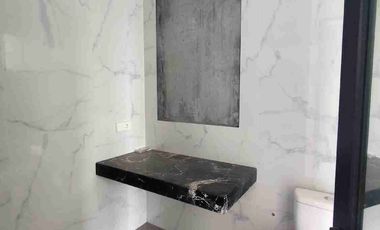 Rumah Baru 3Lantai Classic Modern, GRaha Family 4M-an