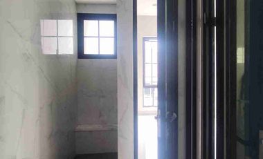 Rumah Baru 3Lantai Classic Modern, GRaha Family 4M-an