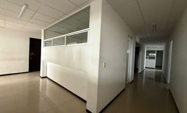 EDIFICIO EN VENTA ZONA GALERIAS SERDAN