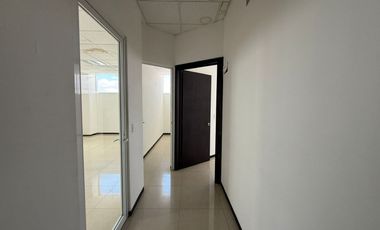 EDIFICIO EN VENTA ZONA GALERIAS SERDAN