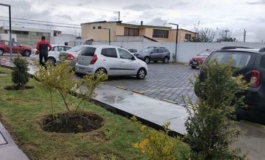 VENTA Casa Conjunto Seguro Tres Dormitorios San Juan de Calderón