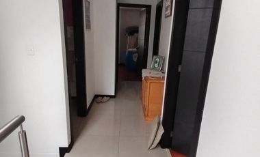 VENTA Casa Conjunto Seguro Tres Dormitorios San Juan de Calderón