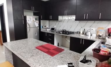 VENTA Casa Conjunto Seguro Tres Dormitorios San Juan de Calderón
