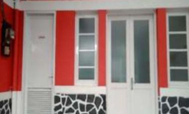 RUANG USAHA LUAS STRATEGIS LOKASI RAMAI SIAP PAKAI DI CIHAPIT BANDUNG