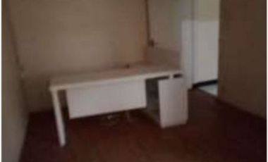 RUANG USAHA LUAS STRATEGIS LOKASI RAMAI SIAP PAKAI DI CIHAPIT BANDUNG