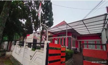 RUANG USAHA LUAS STRATEGIS LOKASI RAMAI SIAP PAKAI DI CIHAPIT BANDUNG