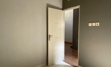 RUMAH BAGUS MINIMALIS MODERN LINGKUNGAN NYAMAN SIAP HUNI DI CIWASTRA BANDUNG