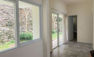 RUMAH KOKOH NYAMAN MINIMALIS MODERN SEMI FURNISHED  2 LANTAI SIAP HUNI DI AWILIGAR BANDUNG