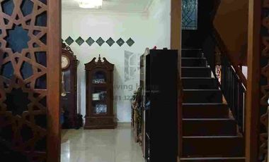 dijual Rumah 2 lantai Arcamanik Antapani Bandung