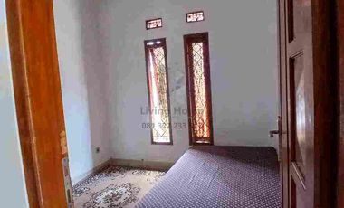 dijual Rumah 2 lantai Arcamanik Antapani Bandung