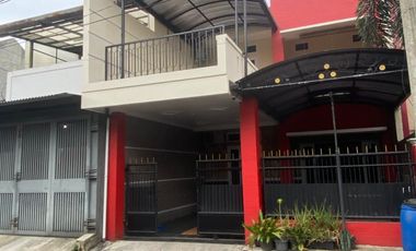 Sewa Rumah Furnished Cluster Ahmad Yani Puri Tirta Kencana One Gate System | SW079