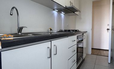 Arriendo Depto 2d2b + Estacionamiento | $480.000 Gc Incluido