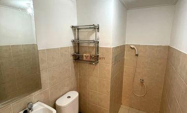Lokasi strategi! Nego sampai deal Dijual 2br full furnished Apartemen Green bay Pluit tower depan favorite drop off