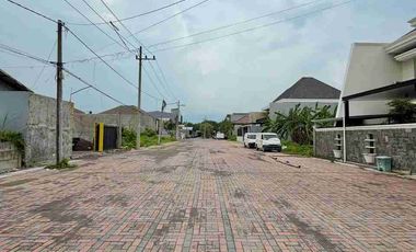 Tanah Klampis Semolo Luas 328m2 Bisa Beli Separuh Cocok Untuk Rumah atau Gudang