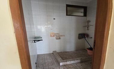 LOkasi strategis Shm! Hook Old but Gold! Nego sampai deal lokasi strategis Dijual rumah intercon kebon jeruk