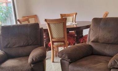 VENDE HERMOSA CASA EN BARRIO EL POLO DE MACHALI