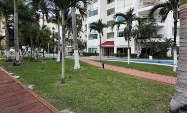 Renta Departamento de 3 recamaras sin muebles en Isla  Dorada  Zona Hotelera Cancun