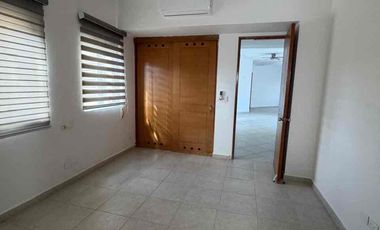 Renta Departamento de 3 recamaras sin muebles en Isla  Dorada  Zona Hotelera Cancun