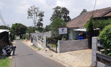Jual Rumah + Halaman Luas Banget Murah di Cipageran Cimahi