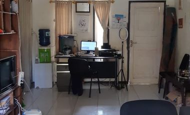 Jual Rumah + Halaman Luas Banget Murah di Cipageran Cimahi