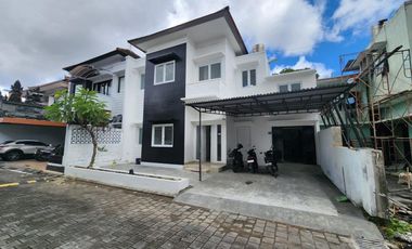 Rumah Cantik Lingkungan Nyaman Disewakan, di Denpasar Utara Area