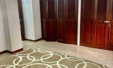 Urdesa departamento en alquiler planta baja con patio