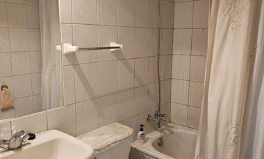 Impecable, excelente ubicación al Oriente, cerca de la Alameda Bdo. OHhiggins VALOR CONVERSABLE