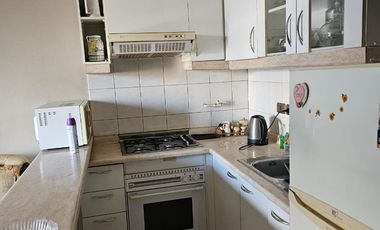 Impecable, excelente ubicación al Oriente, cerca de la Alameda Bdo. OHhiggins VALOR CONVERSABLE