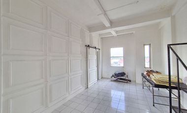 Ruko Gandeng 3 Unit Hadap Jalan Karawaci Tangerang