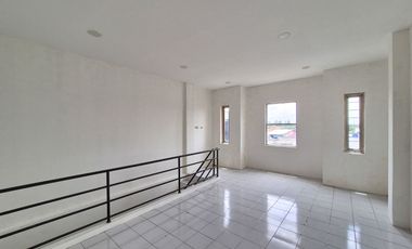 Ruko Gandeng 3 Unit Hadap Jalan Karawaci Tangerang