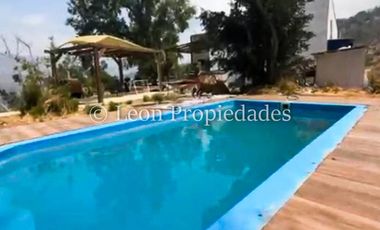 Leon Propiedades vende o arrienda con compromiso de compraventa parcela con casa en Fundo Monterrey, Curacaví.