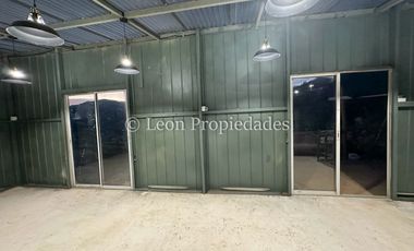 Leon Propiedades vende o arrienda con compromiso de compraventa parcela con casa en Fundo Monterrey, Curacaví.