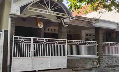 rumah dijual 2 lantai SHM dekat akses tol