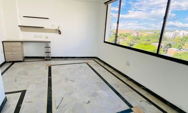 Apartamento en Venta – Edificio Torre Los Laureles, Neiva