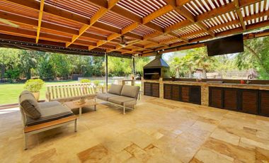 Casa En Venta En Santa Luz