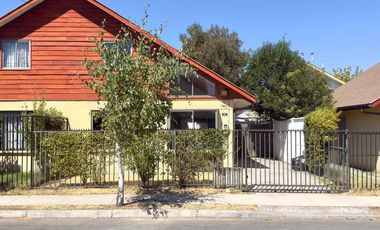 Se arrienda casa en Boldo, 3 piezas 2 baños, Curicó